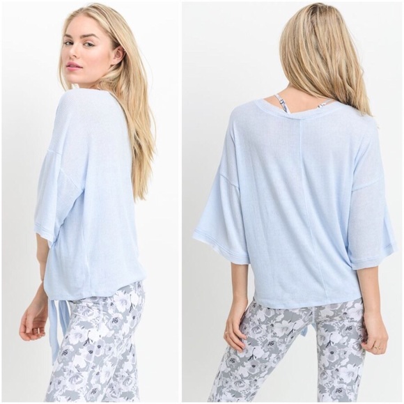 Tie Front Ribbed V-Neck Tee - Picture 4 of 5